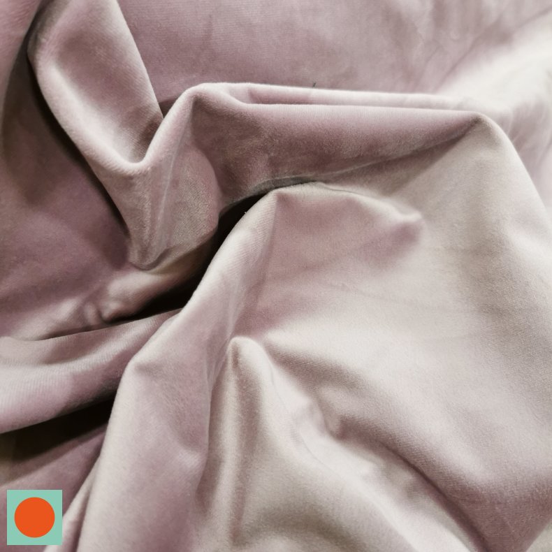 Velour 199,- Lilla lys douce