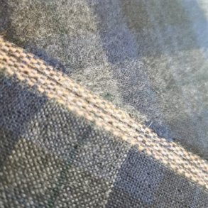 Jacquard Brokade // Skotsk Tern Brstet Bl Sort Gr 